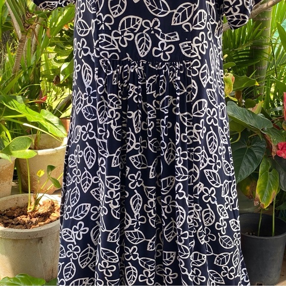 Like New! Blue Ginger 100% Rayon made in India. - Picture 7 of 9